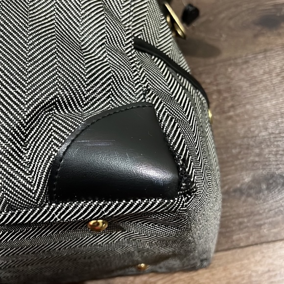 EUC Andre agassi charitable foundation weekender /travel bag by cox - Picture 14 of 15